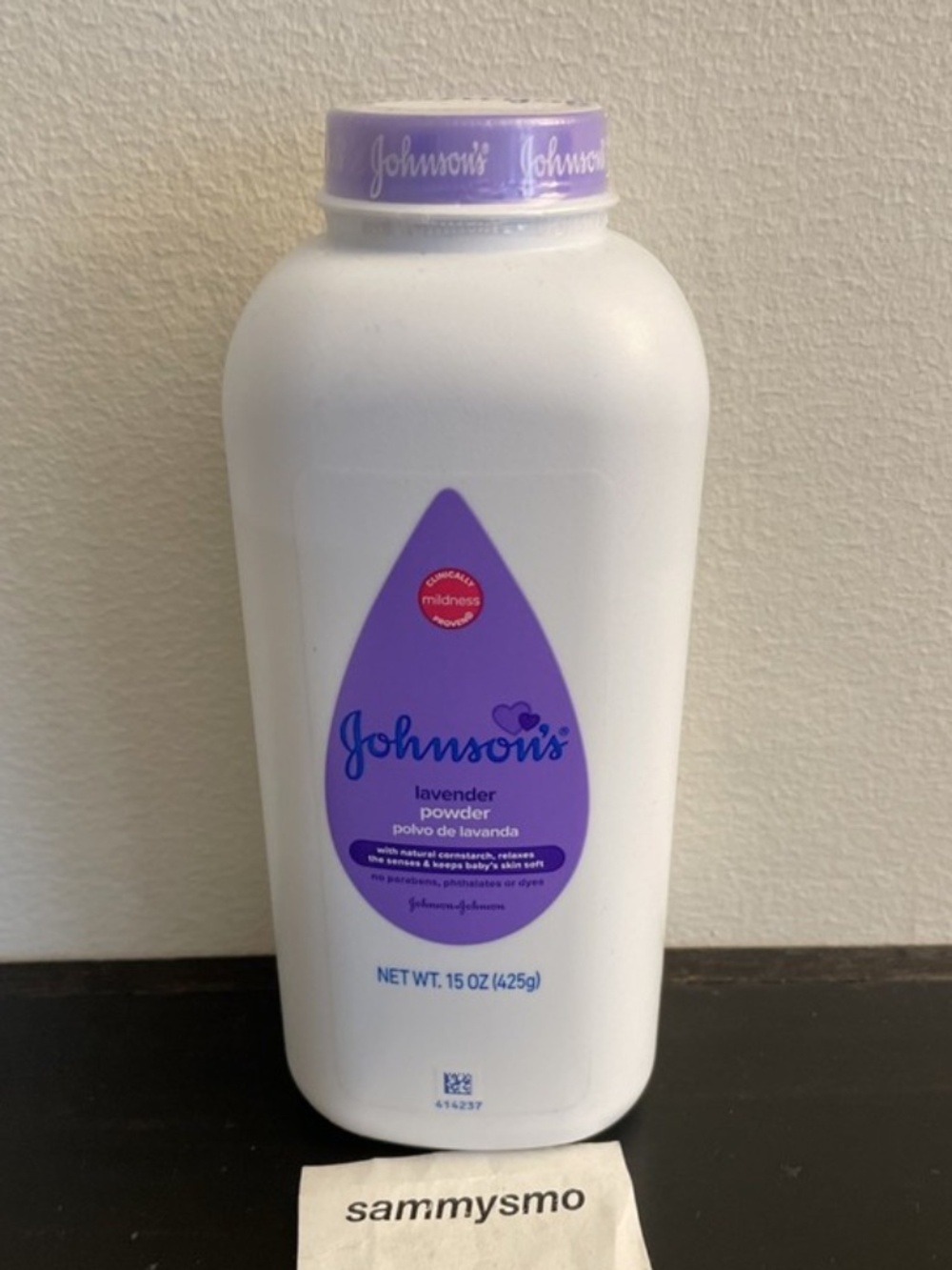 Johnson's Lavender Baby Powder, with Cornstarch, Hypoallergenic 15 oz.